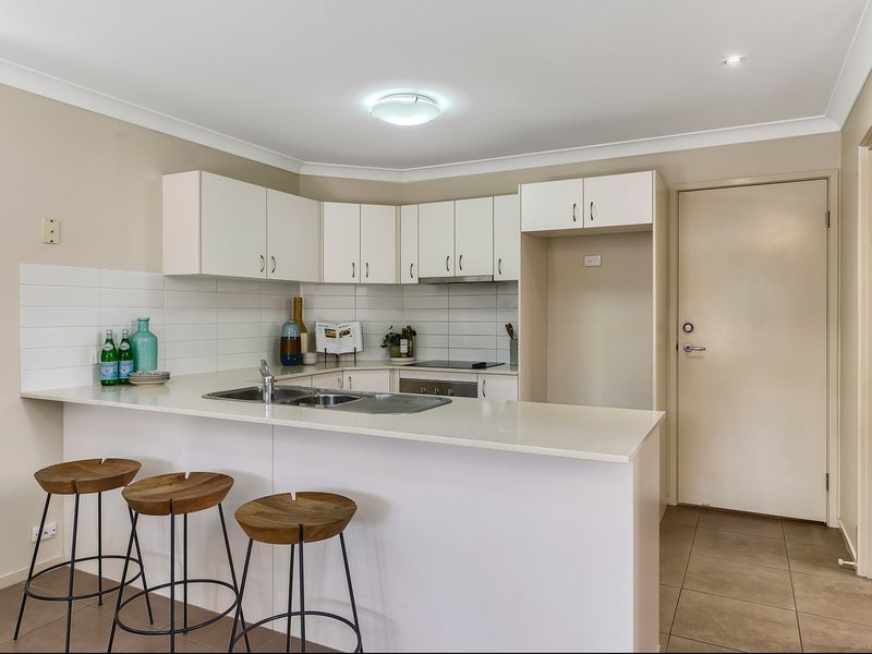 Photo - 1/9 Seabrook Street, Kedron QLD 4031 - Image 5