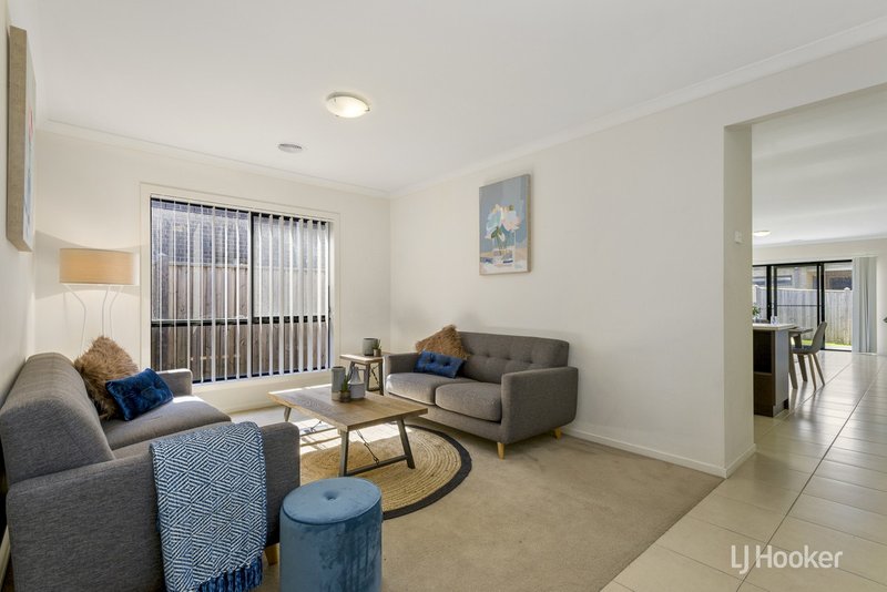 Photo - 19 Seacoast Street, Point Cook VIC 3030 - Image 2