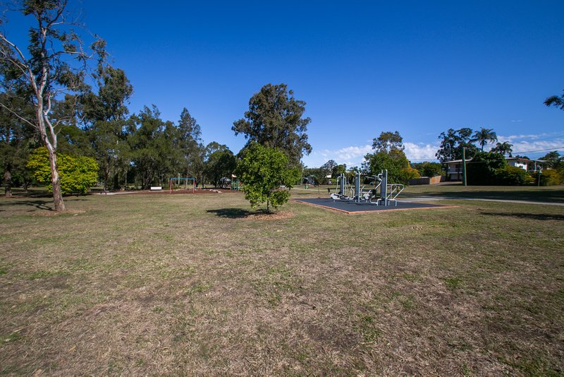 Photo - 19 Sealy Street, Silkstone QLD 4304 - Image 26