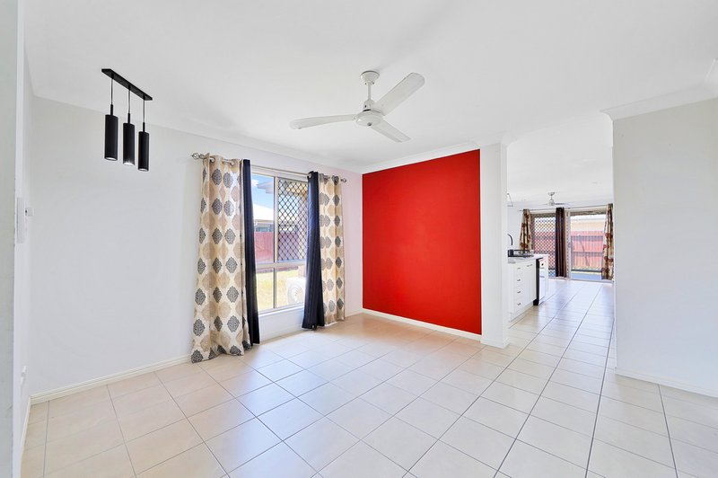 Photo - 19 Searle Street, Thabeban QLD 4670 - Image 6