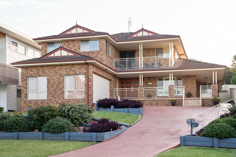 Photo - 19 Seaspray Street, Narrawallee NSW 2539 - Image 3