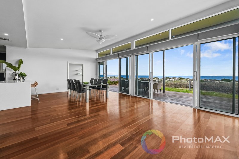 Photo - 19 Seaview Road, West Beach SA 5024 - Image 11