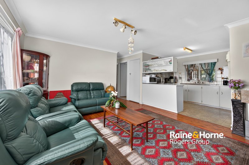 Photo - 19 Second Avenue, Toukley NSW 2263 - Image 5