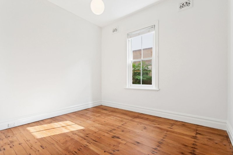 Photo - 19 Service Avenue, Ashfield NSW 2131 - Image 3