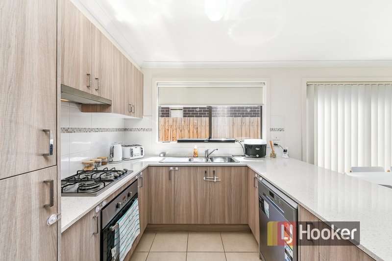 Photo - 19 Shakespeare Court, Drouin VIC 3818 - Image 7