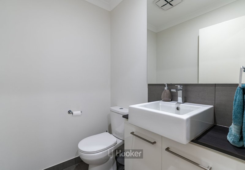 Photo - 19 Shale Avenue, Logan Reserve QLD 4133 - Image 19