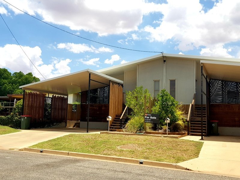 Photo - 1/9 Shannon Street, Mount Isa QLD 4825 - Image 1