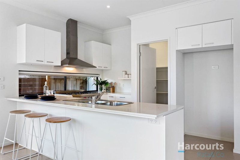 19 Shearwater Place, Mernda VIC 3754 Real Estate Industry Partners