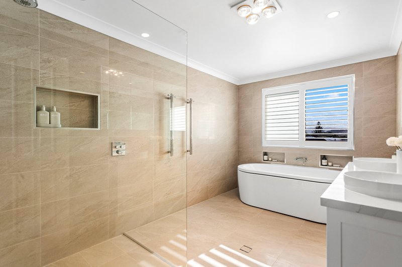 Photo - 19 Shell Cove Road, Barrack Point NSW 2528 - Image 9