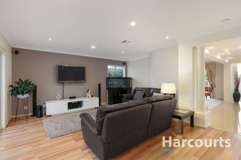 Photo - 19 Sheridan Avenue, Rowville VIC 3178 - Image 5