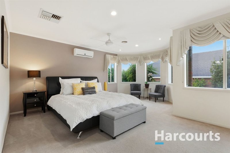 Photo - 19 Sheridan Avenue, Rowville VIC 3178 - Image 8