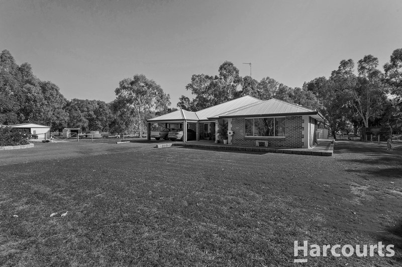 19 Sheridan Place, Waroona WA 6215