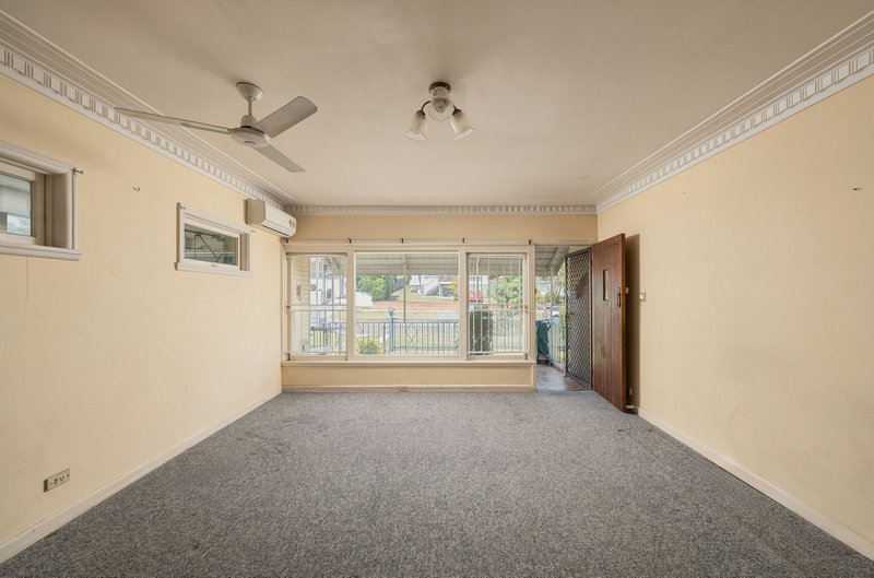 Photo - 19 Simla Avenue, Geebung QLD 4034 - Image 2