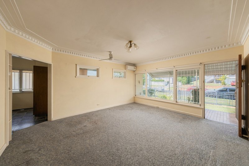 Photo - 19 Simla Avenue, Geebung QLD 4034 - Image 3