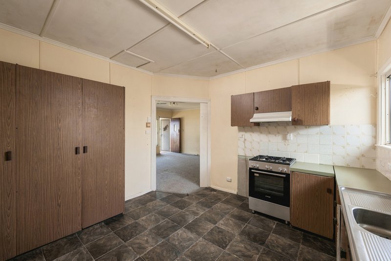 Photo - 19 Simla Avenue, Geebung QLD 4034 - Image 6
