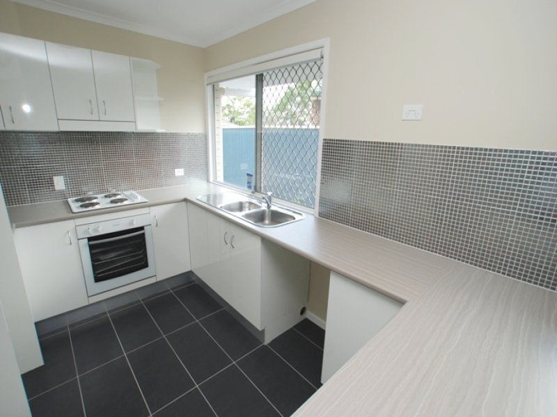 Photo - 19 Simon Street, Deception Bay QLD 4508 - Image 2