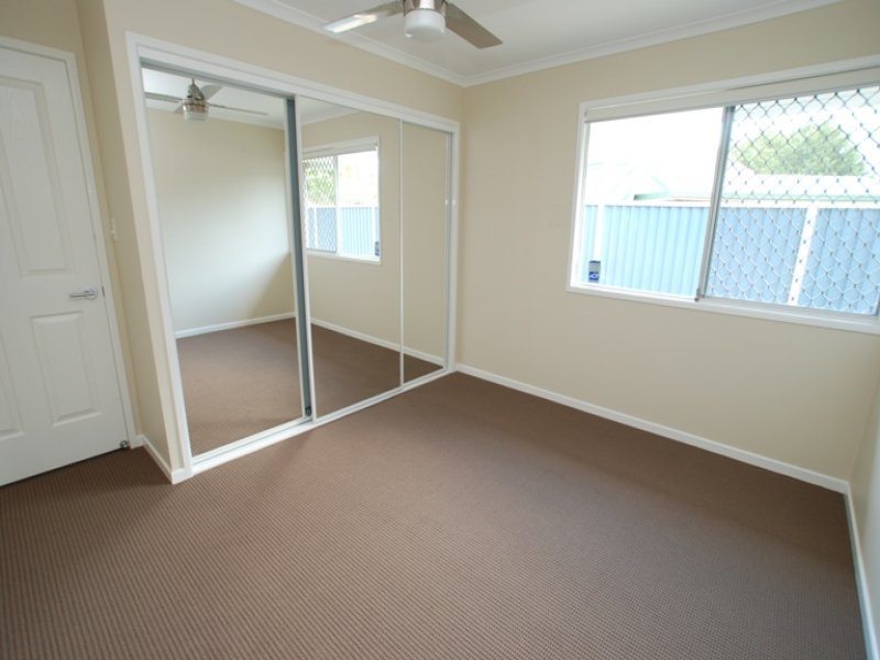 Photo - 19 Simon Street, Deception Bay QLD 4508 - Image 6