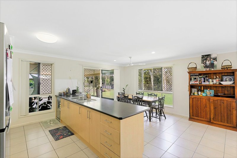 Photo - 19 Sirenia Drive, Burrum Heads QLD 4659 - Image 6