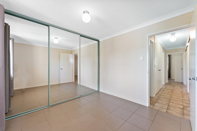 Photo - 19 Skiddaw Place, Balga WA 6061 - Image 15