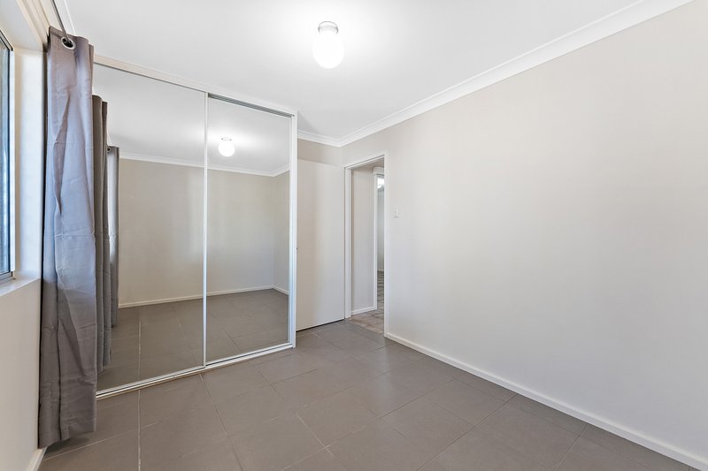 Photo - 19 Skiddaw Place, Balga WA 6061 - Image 18