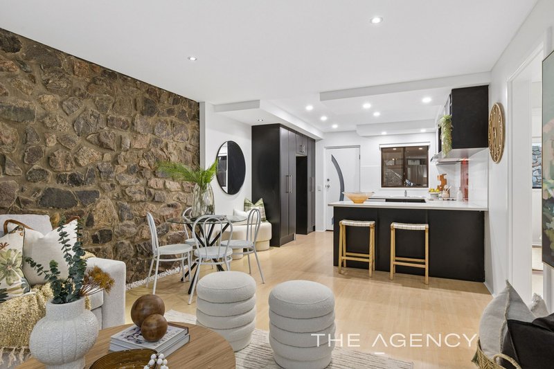 Photo - 1/9 Steele Road, Sorrento WA 6020 - Image 11