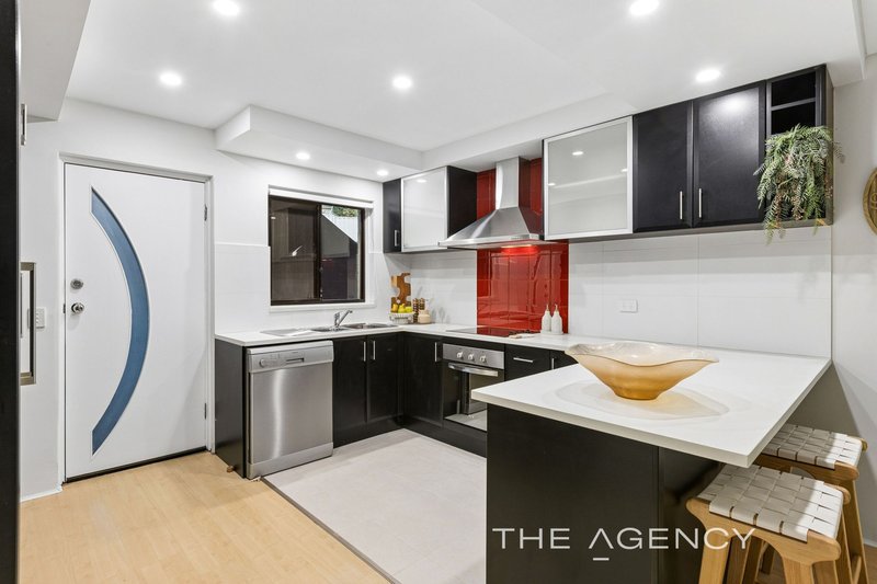 Photo - 1/9 Steele Road, Sorrento WA 6020 - Image 14