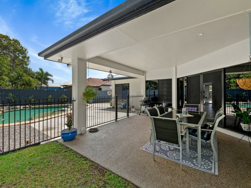 Photo - 19 Stillwater Drive, Twin Waters QLD 4564 - Image 9