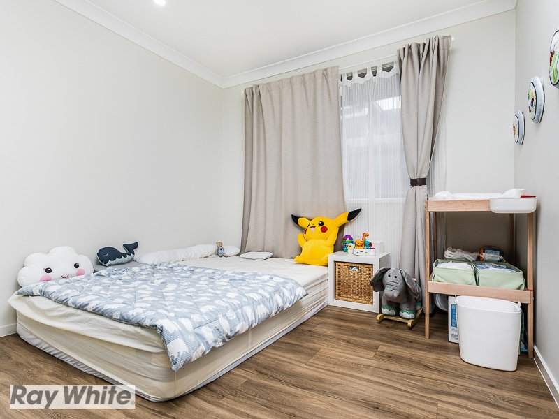 Photo - 19 Stokes Street, North Lakes QLD 4509 - Image 6