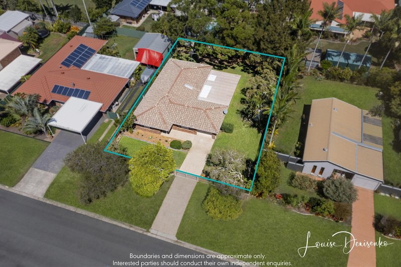 19 Strachan Road, Victoria Point QLD 4165