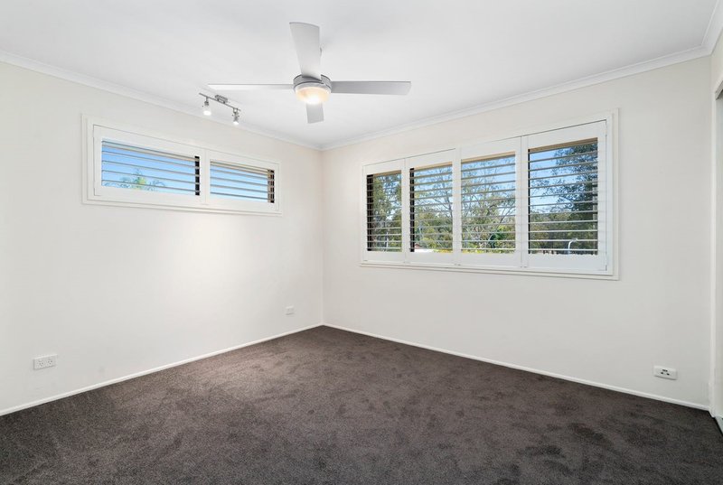 Photo - 19 Stretton Drive, Helensvale QLD 4212 - Image 12