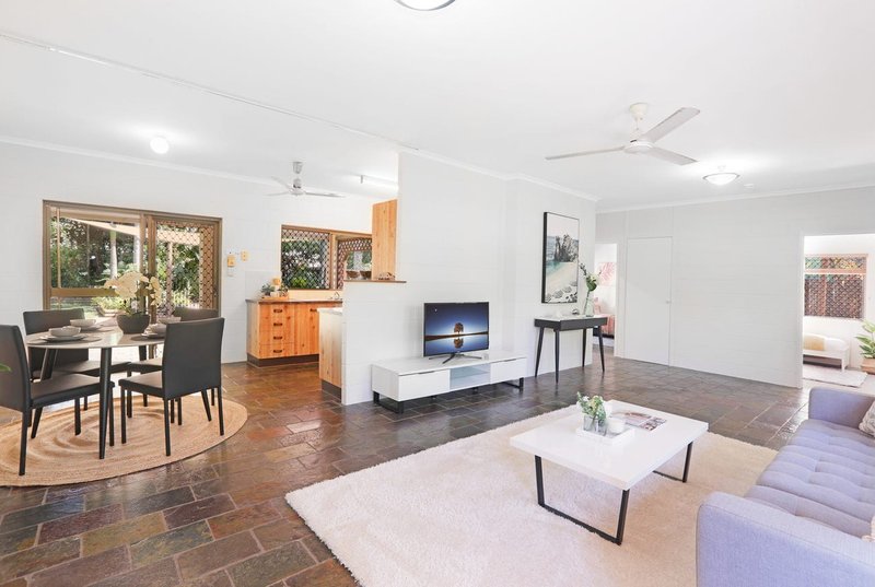 Photo - 19 Strombus Avenue, Trinity Beach QLD 4879 - Image 5