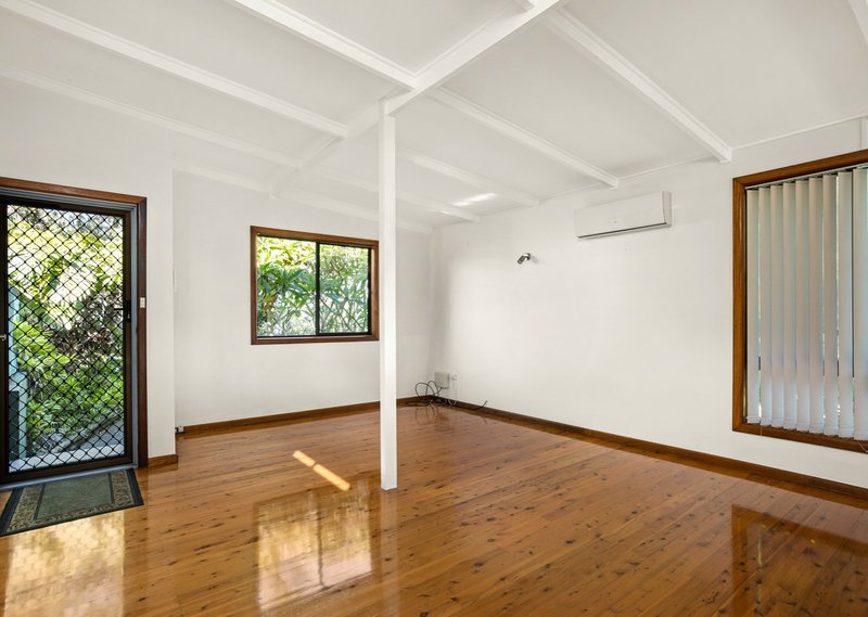 Photo - 19 Summerville Street, Wingham NSW 2429 - Image 6