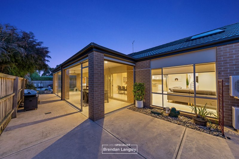 Photo - 19 Sundew Crescent, Pakenham VIC 3810 - Image 20