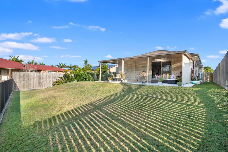 Photo - 19 Sunny Way, Toogoom QLD 4655 - Image 20