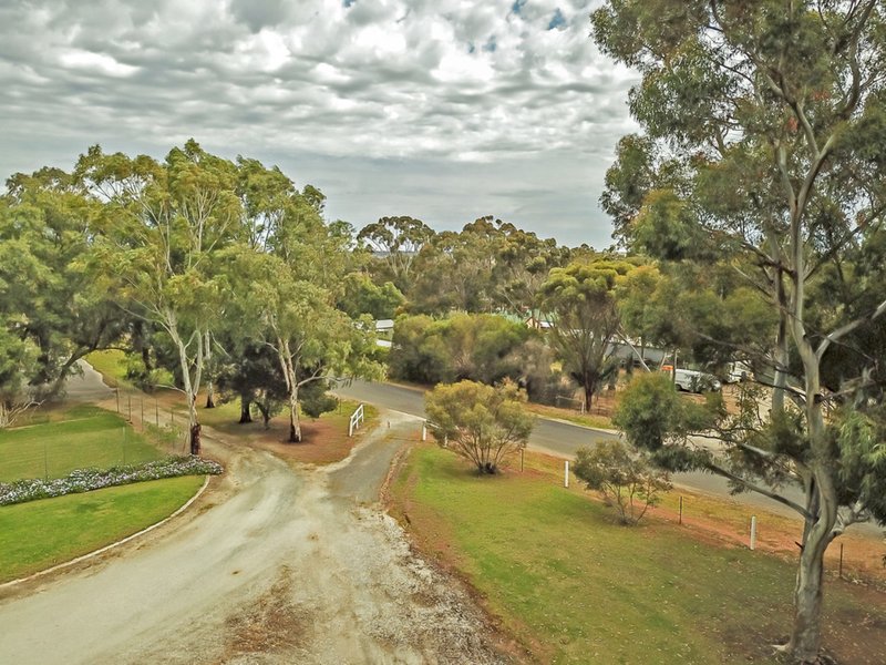 Photo - 19 Sunnydale Ave , Gawler East SA 5118 - Image 19