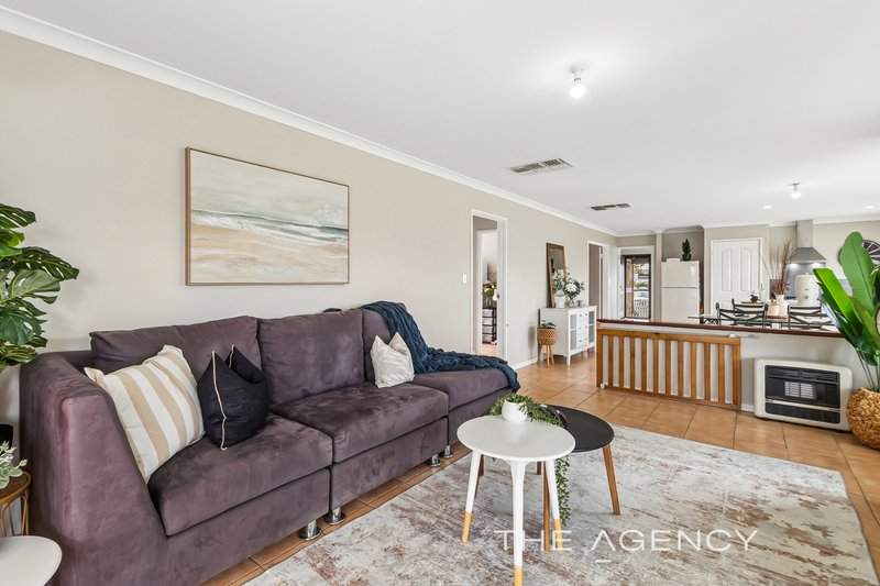 Photo - 19 Sunray Circle, Ellenbrook WA 6069 - Image 13