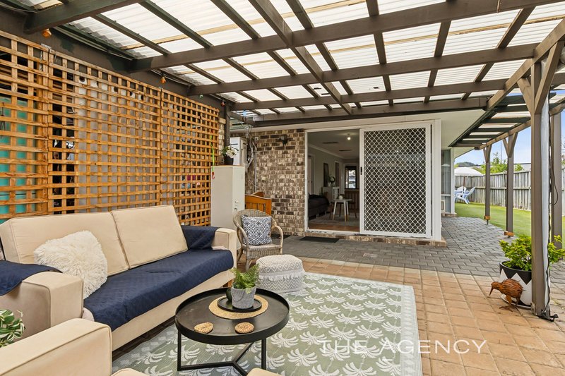Photo - 19 Sunray Circle, Ellenbrook WA 6069 - Image 23