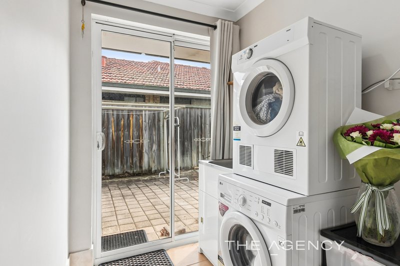 Photo - 19 Sunray Circle, Ellenbrook WA 6069 - Image 29