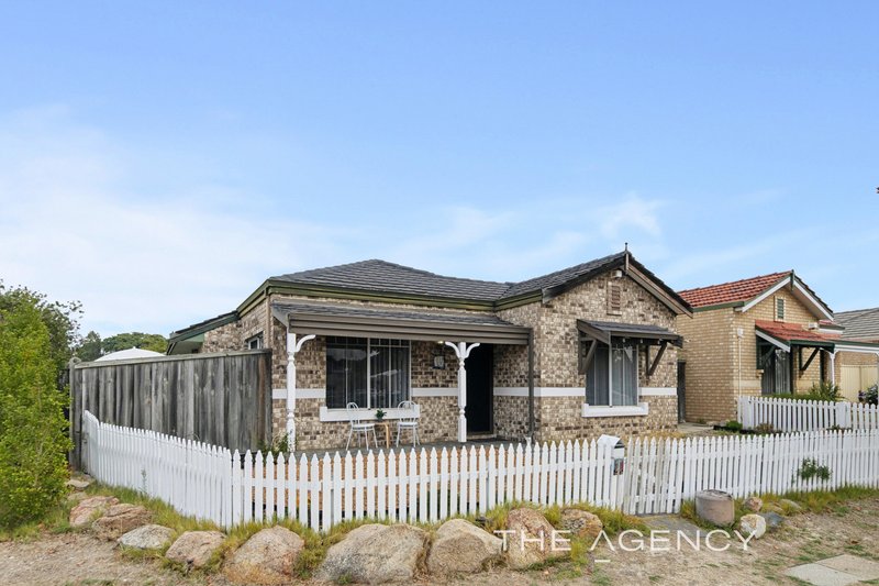 Photo - 19 Sunray Circle, Ellenbrook WA 6069 - Image 30