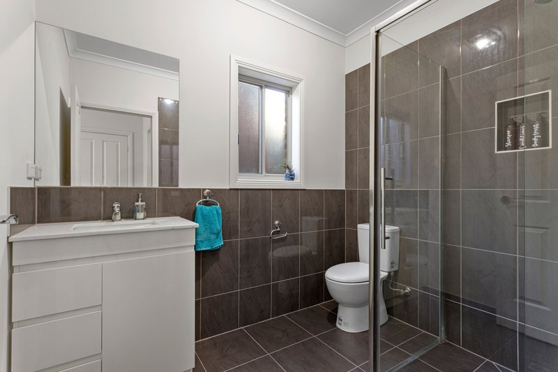 Photo - 19 Sunridge Drive, Mernda VIC 3754 - Image 11