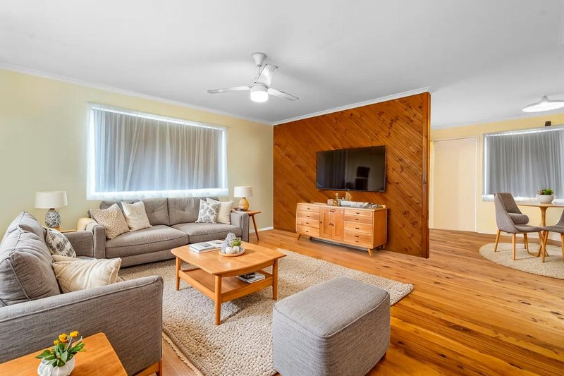 Photo - 19 Surman Street, Loganlea QLD 4131 - Image 3