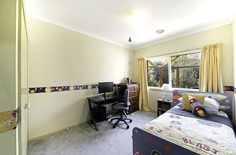 Photo - 19 Sutcliffe Street, Nicholls ACT 2913 - Image 5