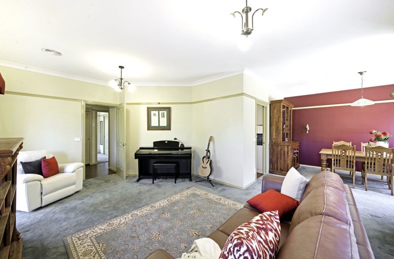 Photo - 19 Sutcliffe Street, Nicholls ACT 2913 - Image 7