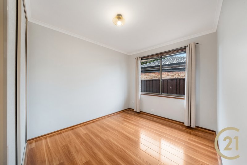 Photo - 19 Swinborne Crescent, Wetherill Park NSW 2164 - Image 9