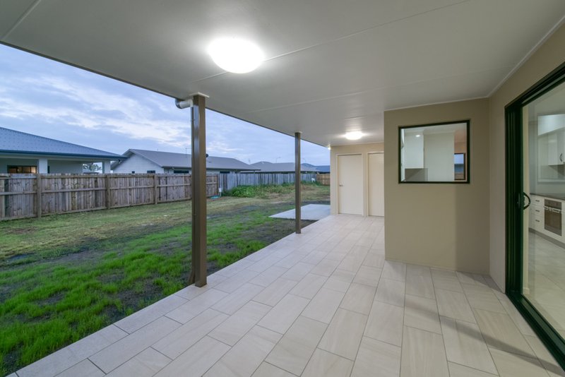 Photo - 19 Tamarind Crescent, Proserpine QLD 4800 - Image 16