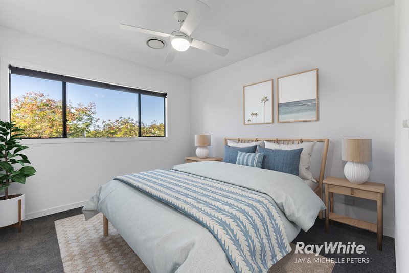 Photo - 19 Tasmania Avenue, Newport QLD 4020 - Image 14