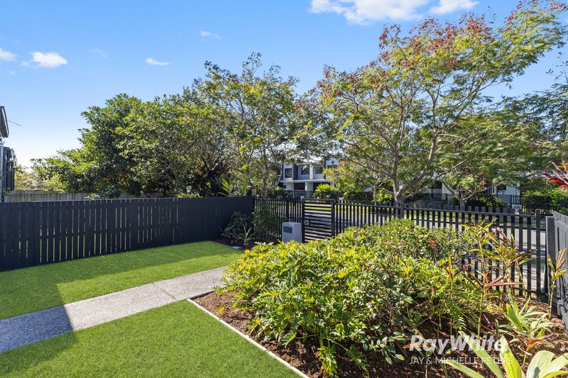 Photo - 19 Tasmania Avenue, Newport QLD 4020 - Image 18