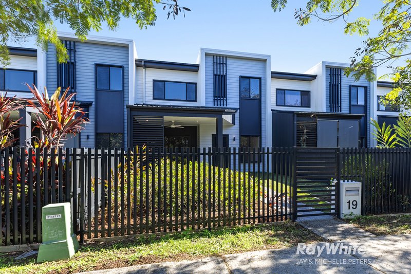 Photo - 19 Tasmania Avenue, Newport QLD 4020 - Image 28