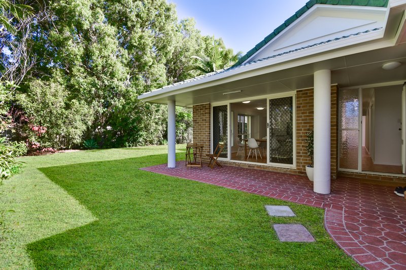 Photo - 19 Teasel Square, Currimundi QLD 4551 - Image 2