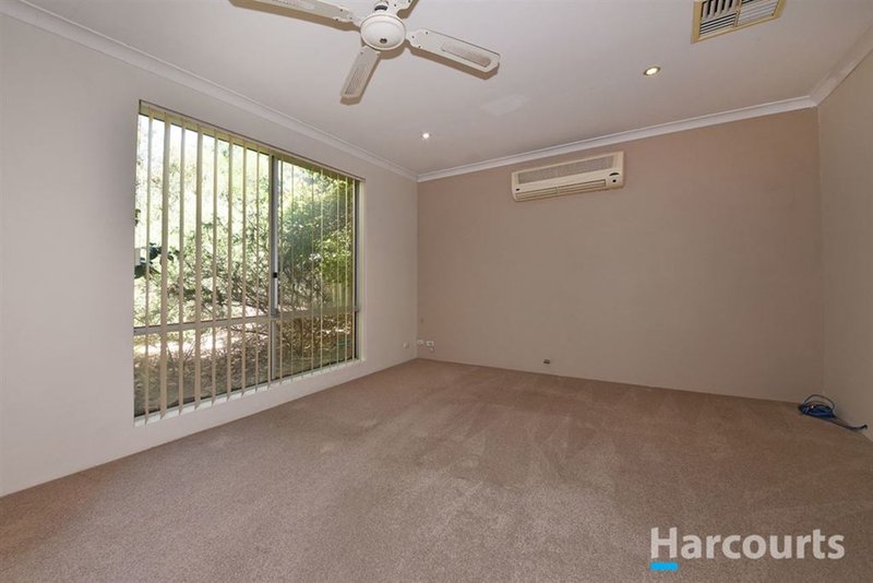 Photo - 19 Templemore Drive, Heathridge WA 6027 - Image 10